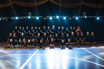 Patinadores de Imigrante encantam com espetáculo “Volta ao Mundo”