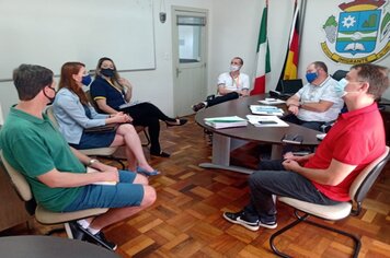 Sesc apresenta atividades e oferece parcerias