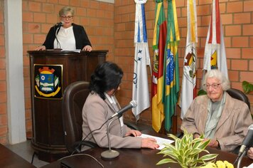 Elka Hassmann recebe título de Cidadã Emérita de Imigrante