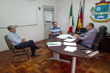 Visita cortesia e troca de experiências