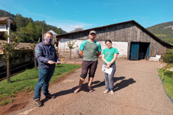 Agricultores foram orientados para o controle da cigarrinha do milho