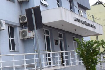 Entrada de pacientes no Centro de Saúde será apenas pela recepção principal