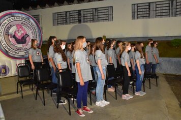Jovens prestam compromisso do PROERD