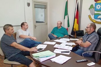 Stevens realiza reunião com a Agricultura
