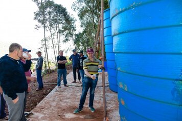 Post: Moradores da Linha Herval comemoram água limpa nas torneiras