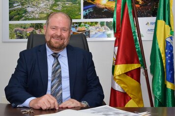 Germano reassume executivo