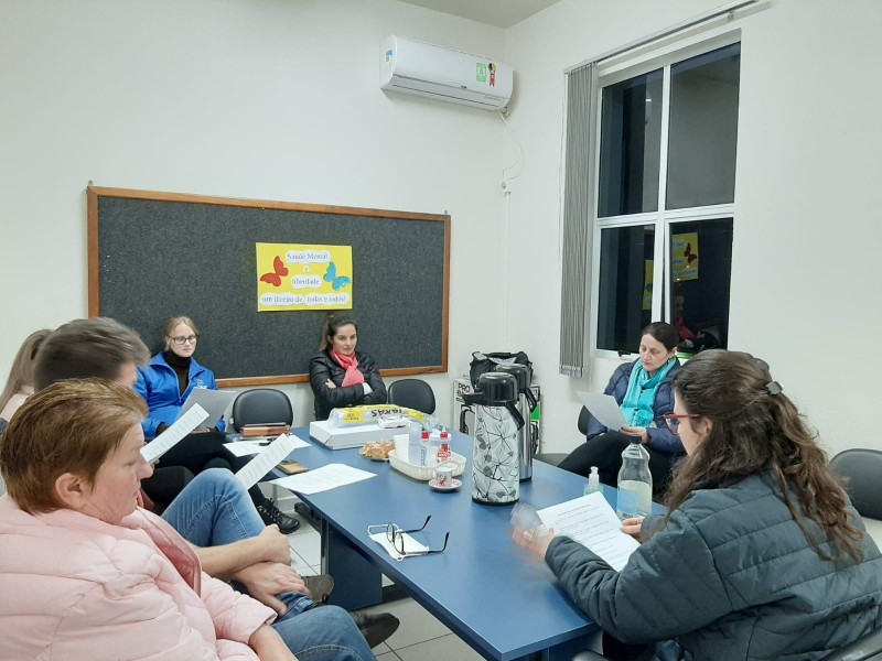 Alimentação de gestantes e bebês foi tema do Grupo Bebê a Bordo