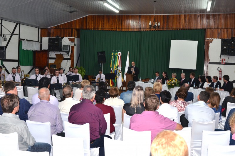 Sessão Solene homenageou o aniversário de 30 anos de Imigrante