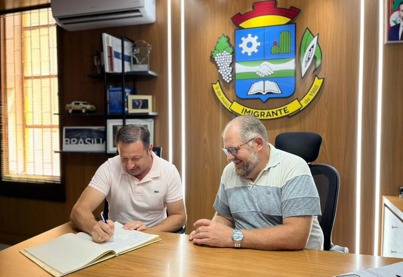 Vice-prefeito Fabiano Acadroli assume interinamente a Administração Municipal de Imigrante