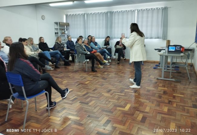Educação promove formação para os anos finais