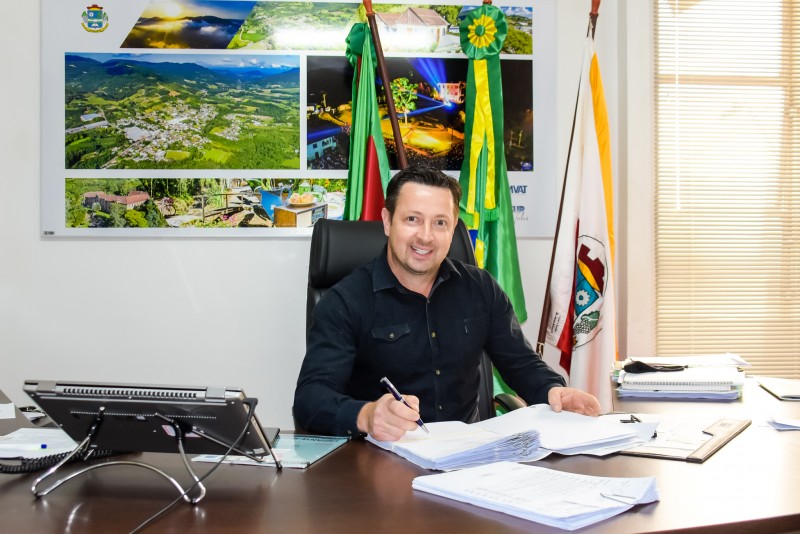 Fabiano assume executivo