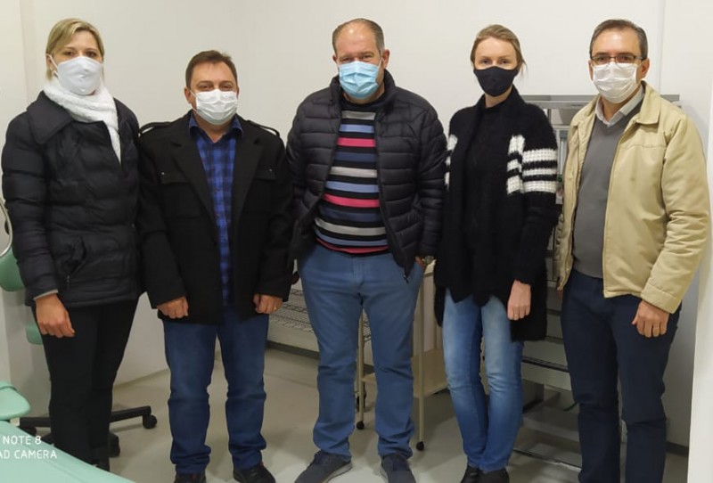 Imigrante negocia cirurgias de Catarata com recursos próprios