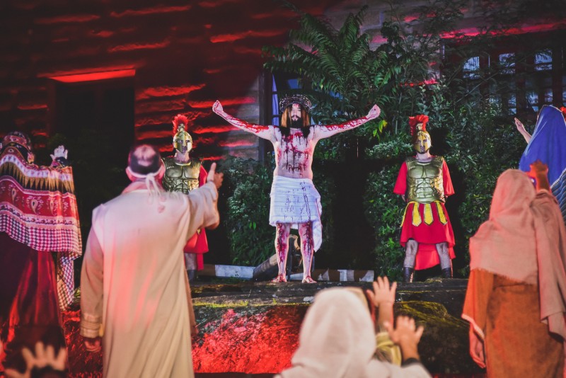 Imigrante inicia preparativos para a 17ª Paixão de Cristo
