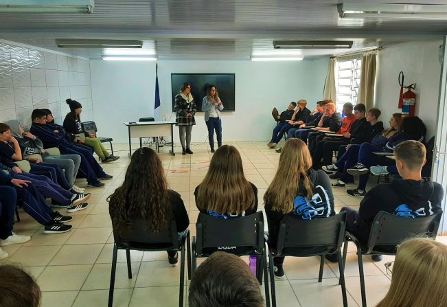 Alunos das Emef's têm mais uma edição do projeto sobre Educação e Direitos Humanos