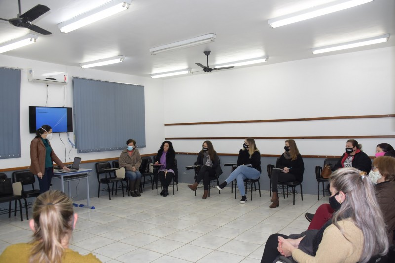 Educação realiza 2º Encontro da Alimentação Escolar