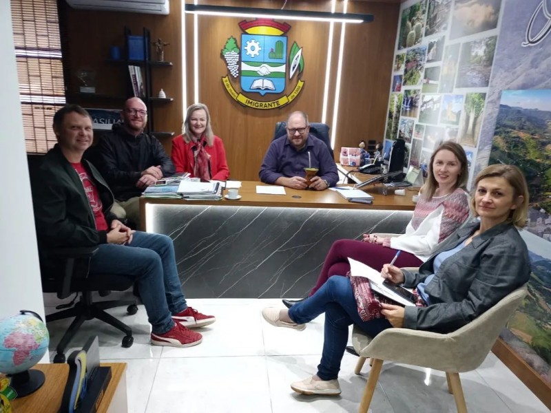 Comissão reúne-se para a Festa do Idoso
