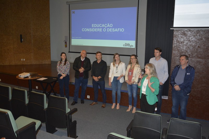 Liderança e trabalho em equipe pautam Formação de Gestores da Educação